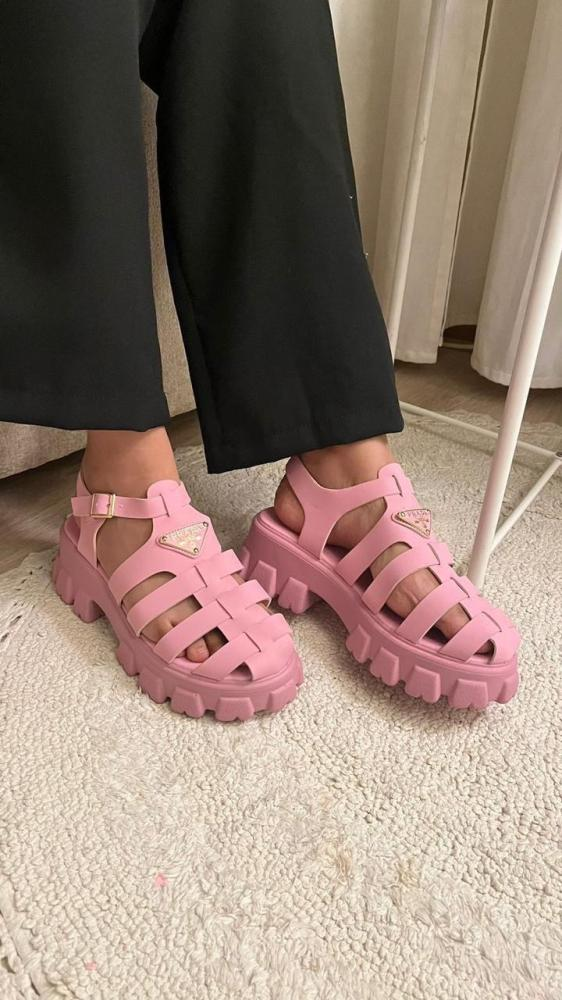 صندل برادا مونوكروم - الصورة 4