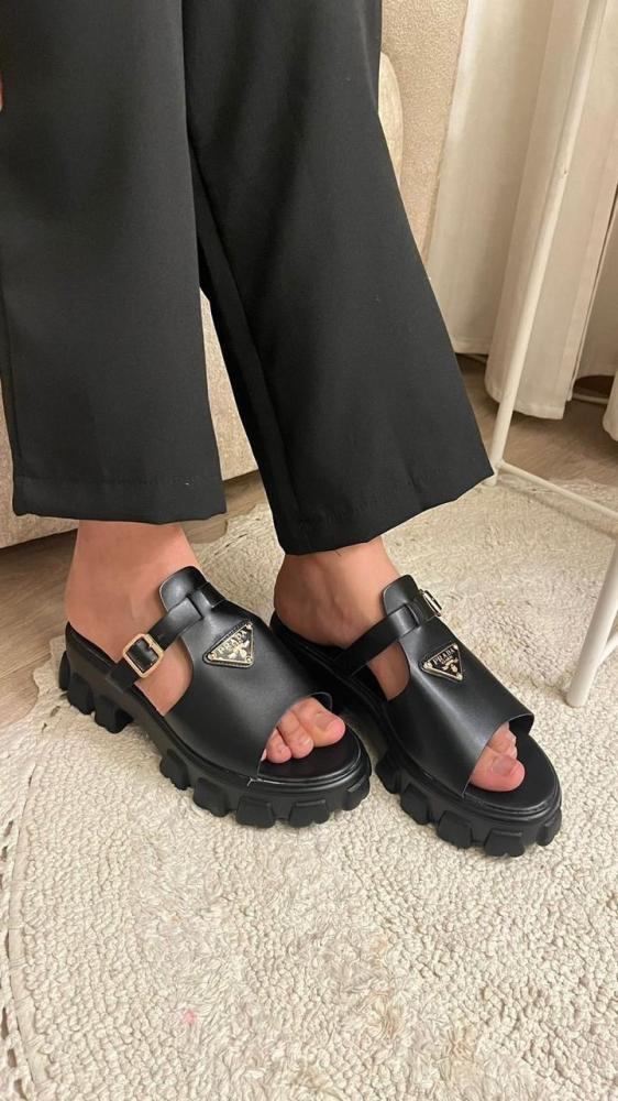 صندل برادا مونوكروم - الصورة 8